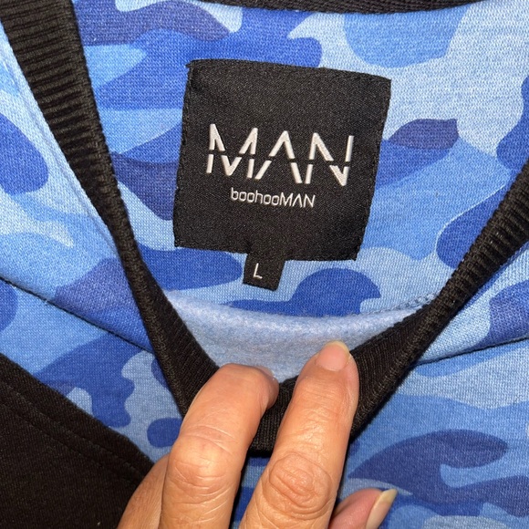 BOOHOO MAN Men’s Manofficial Half Camo Sweatshirt. Sz L. - Picture 3 of 3